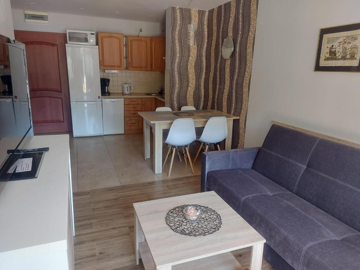 Blue Mare Apartamenty Mes Lukecin Exterior photo